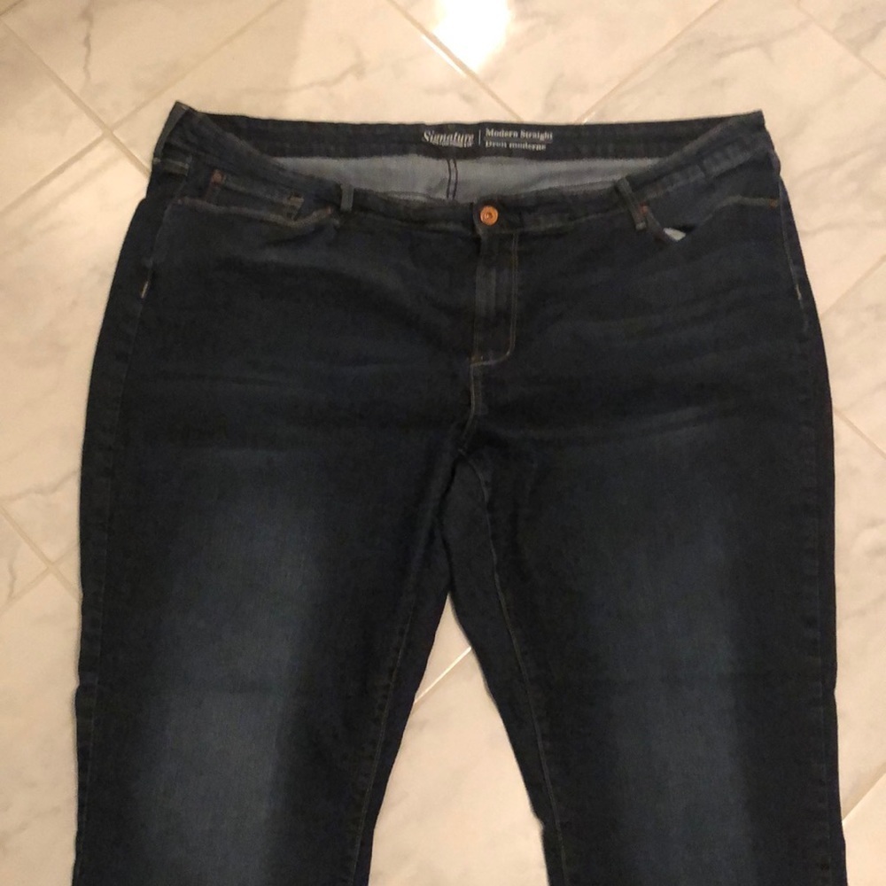 LEVI’S signature modern straight leg denim jeans